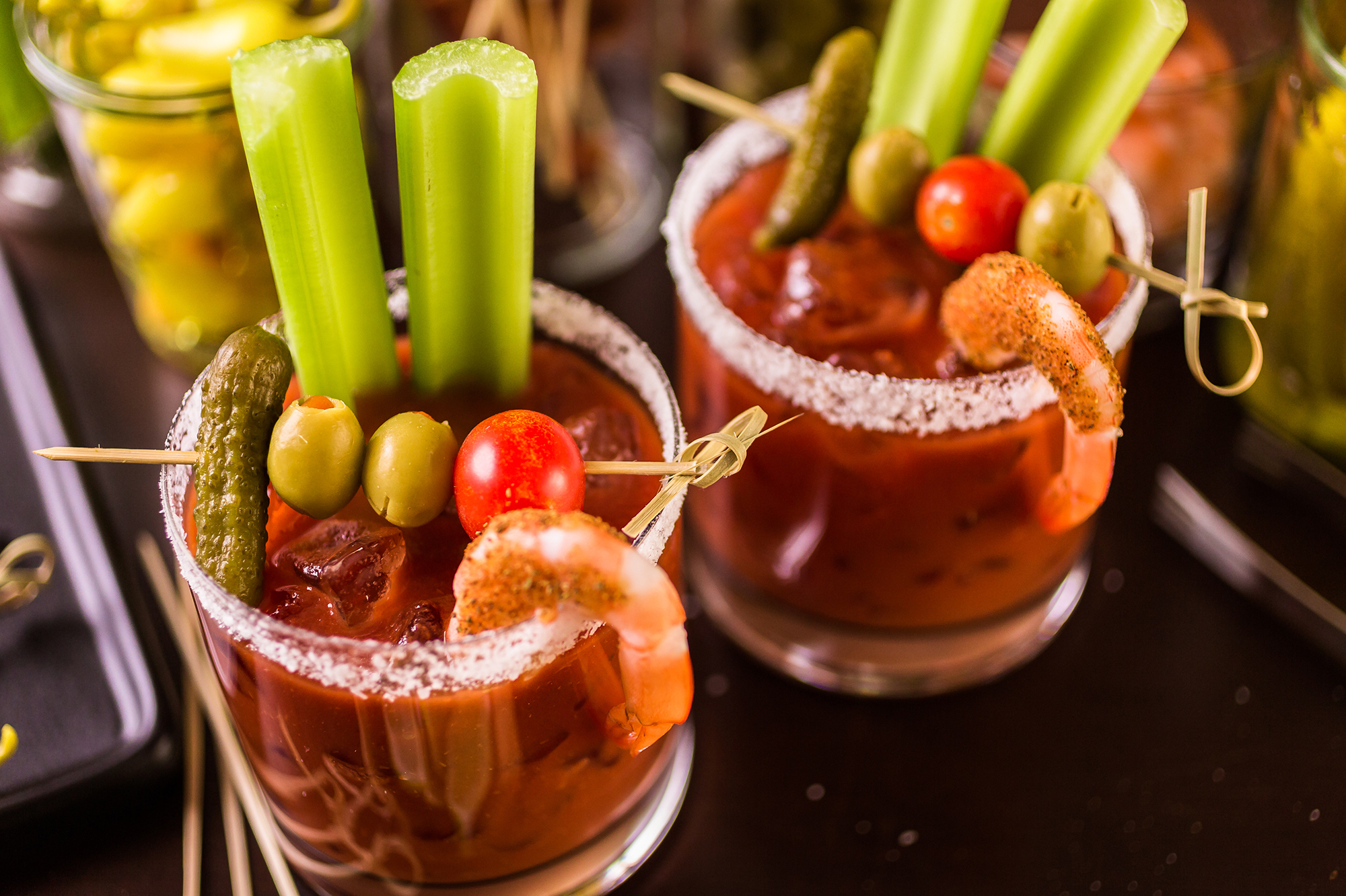 Bloody,Mary,Cocktail,Bar,With,Variety,Of,Garnishes.